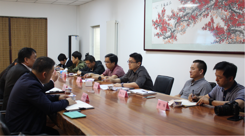 區法院院長李旭輝到(dào)我司調研營商環境工作